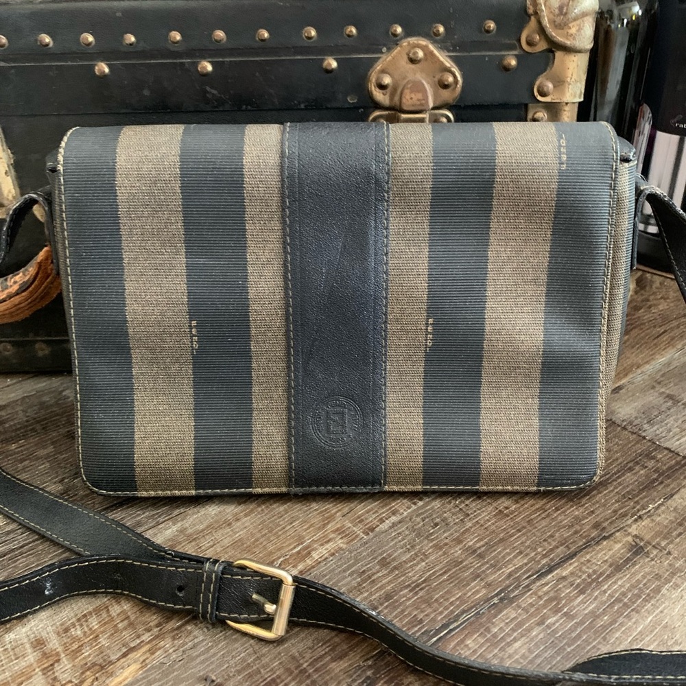 FENDI PEQUIN ZUCCA VINTAGE CROSSBODY TOTE HANDBAG MESSENGER AUTHENTIC